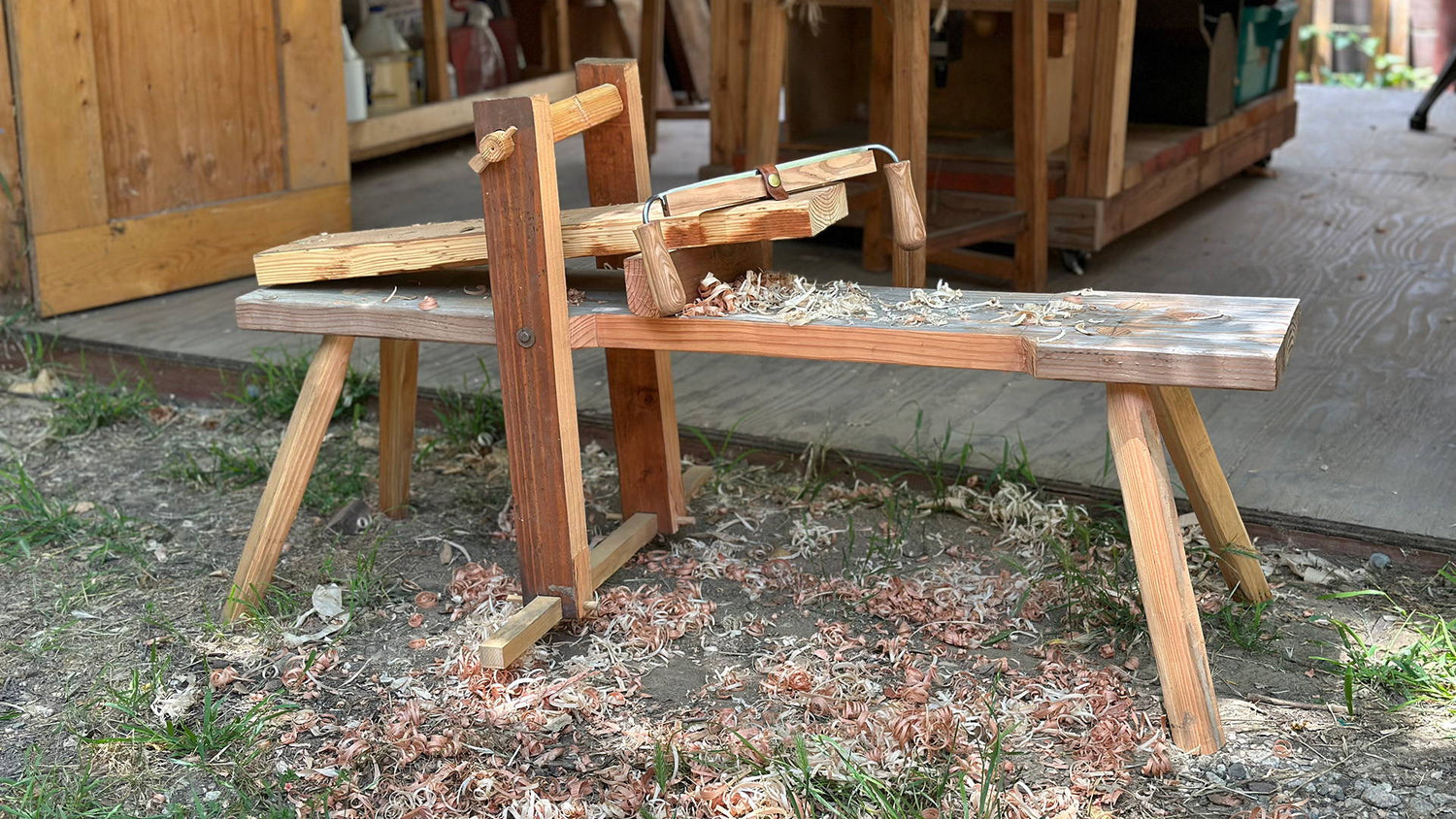 A Workbench for Drawknives: How Shavehorses Speed up Your Woodworking (Quick Tip)