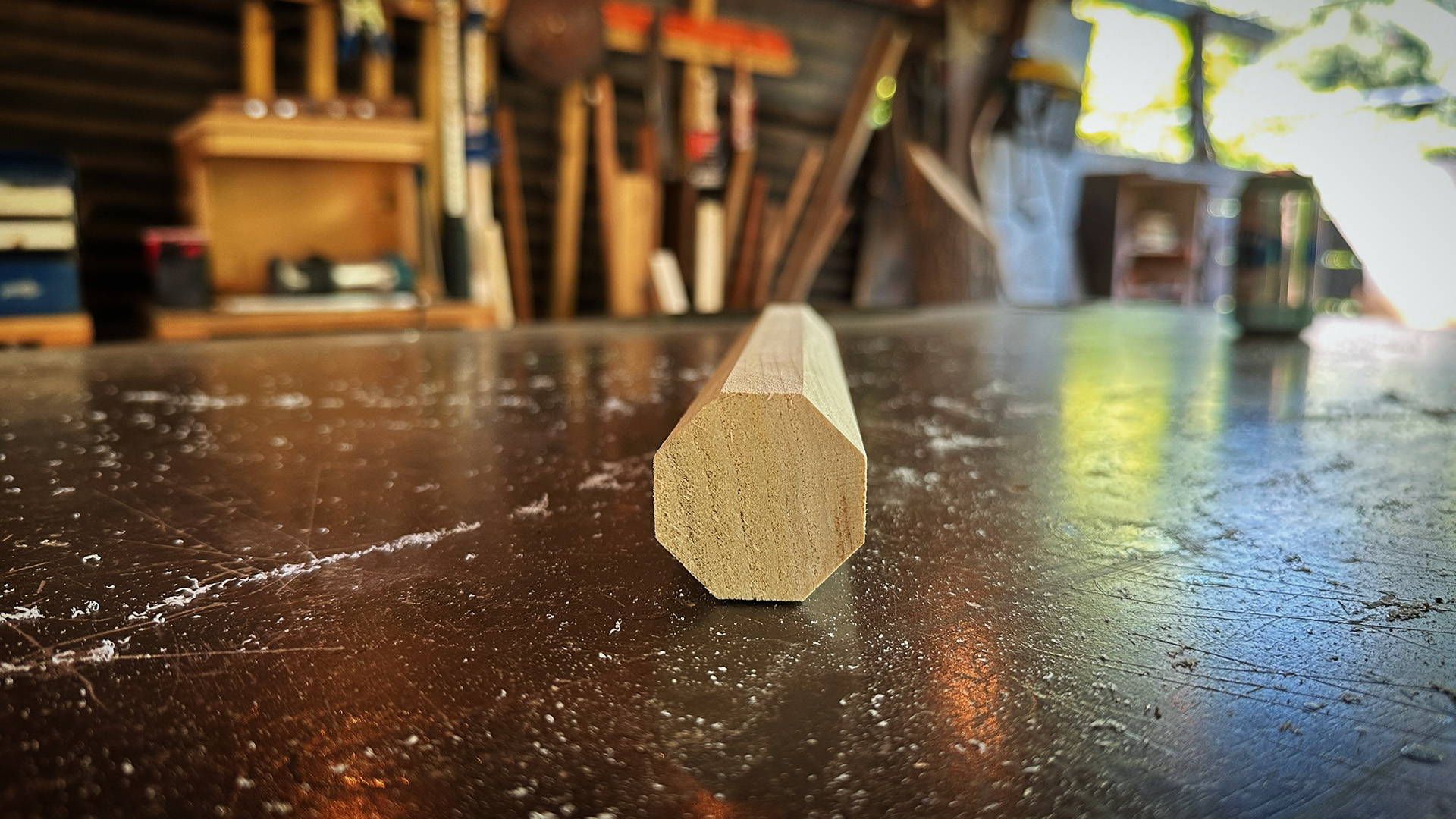 How to Cut Octagonal Legs on a Table Saw with No Math (Quick Tip)