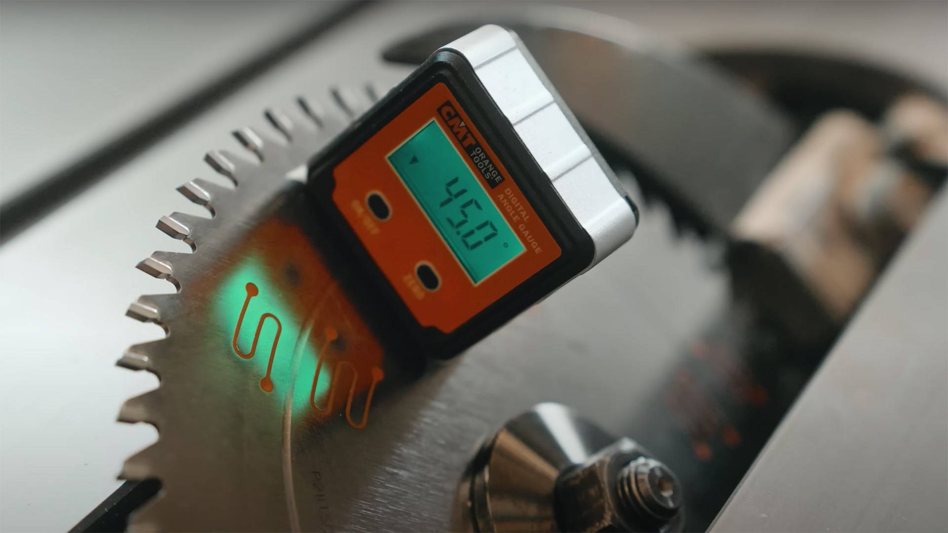 10 Essential Table Saw Accessories: Simple Tools for Safe and Accurate Cuts