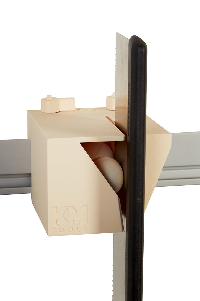 Gravity Saw Till