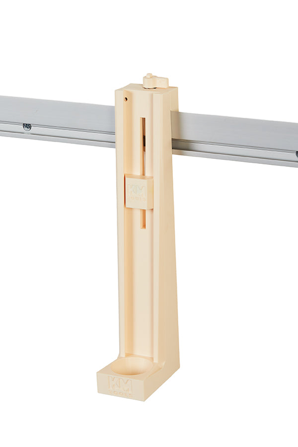 Universal Magnetic Chisel Holder