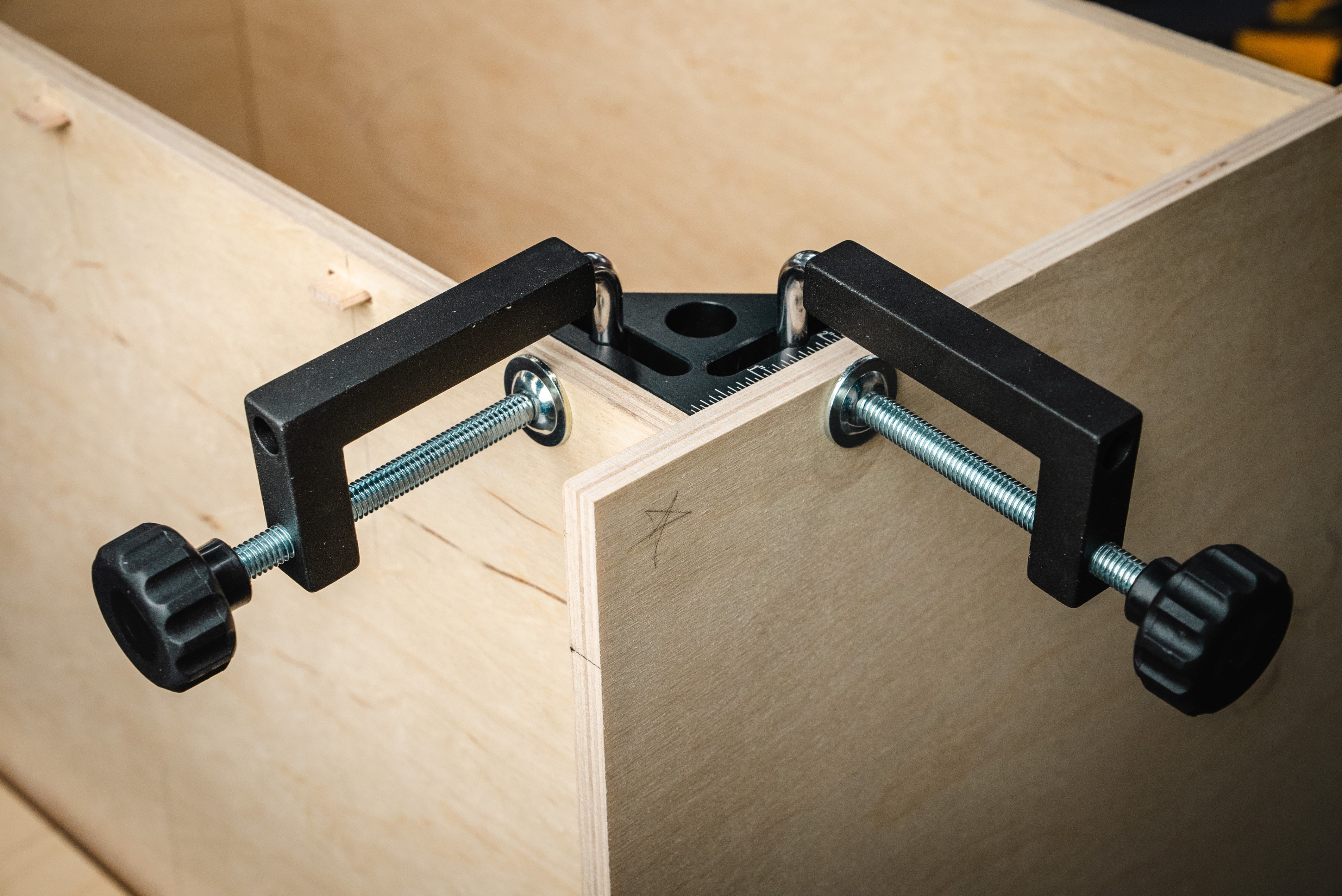 Adjustable Fence Clamp (2 Pack)