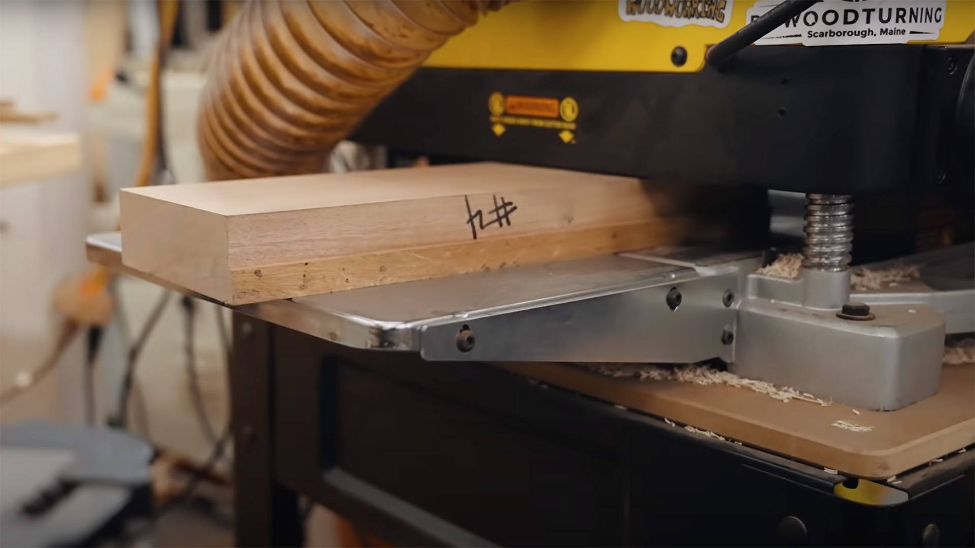 How to Get Boards to the Same Thickness with a Planer (Quick Tip)