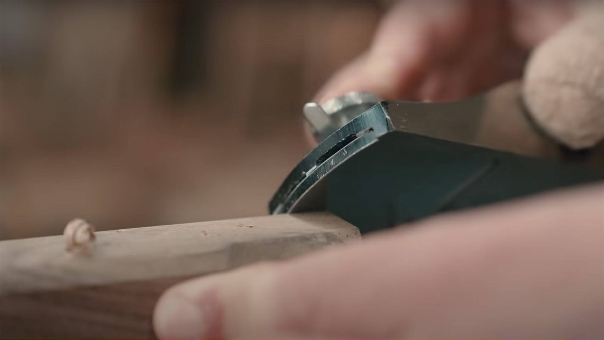 How to Cut Even Chamfers with a Hand Plane (Quick Tip)